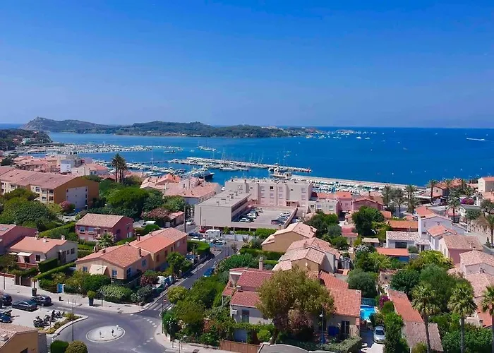 2 Min De La Plage, Parking, Terrasse & Wifi!
